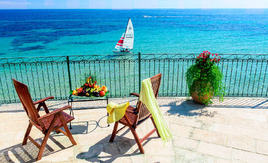 Forte Village Suites