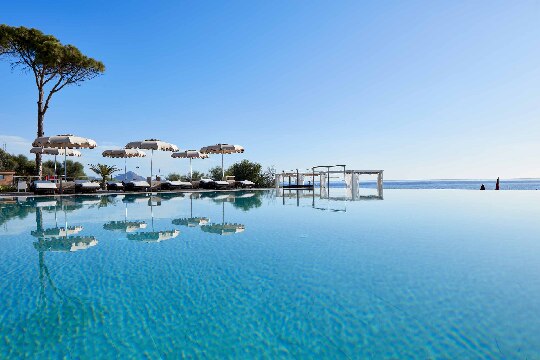 La Villa del Re, Adult Only