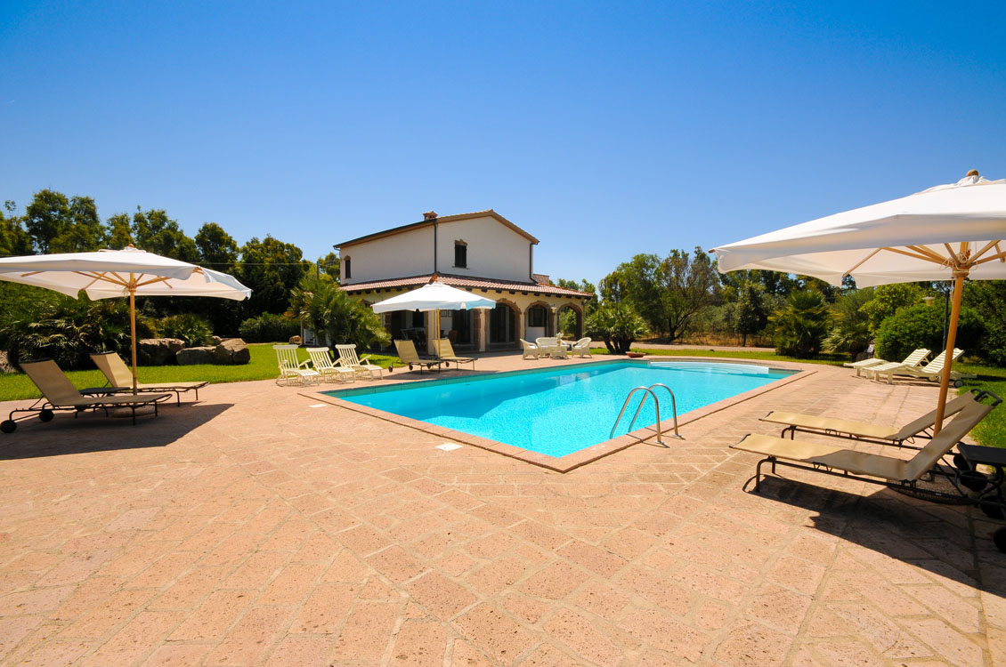 Villa Holidays in Sardinia